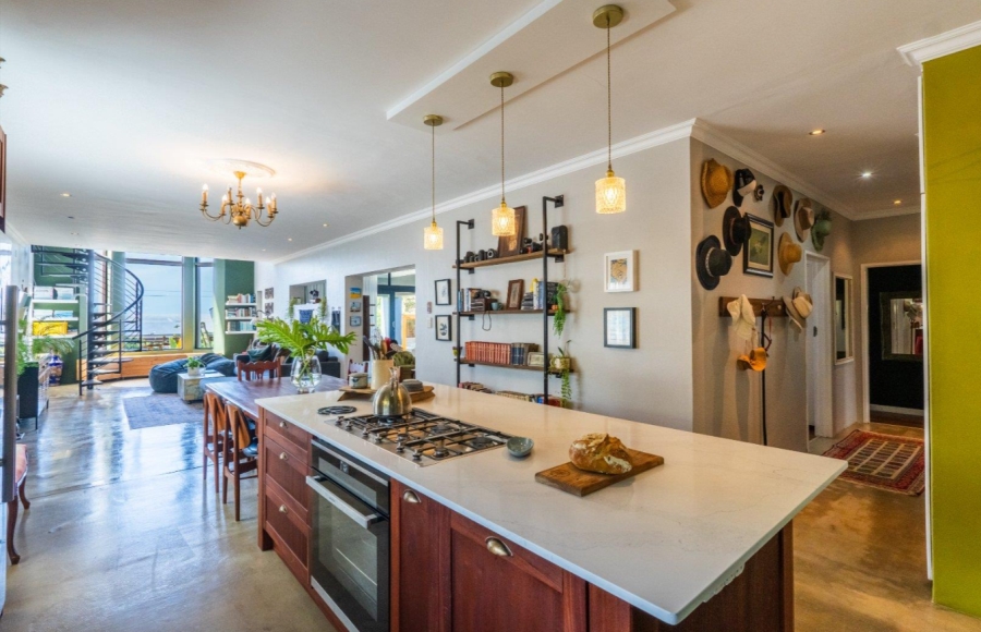 4 Bedroom Property for Sale in Linkside Western Cape